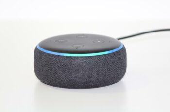 Alexa Echo Smart Home Box Jukebox  - finnhart / Pixabay